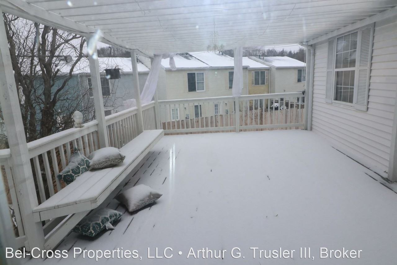 227 Horizon Dr - Photo 2 of 15