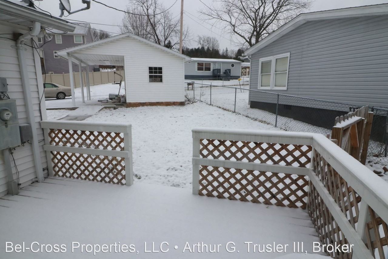 227 Horizon Dr - Photo 3 of 15