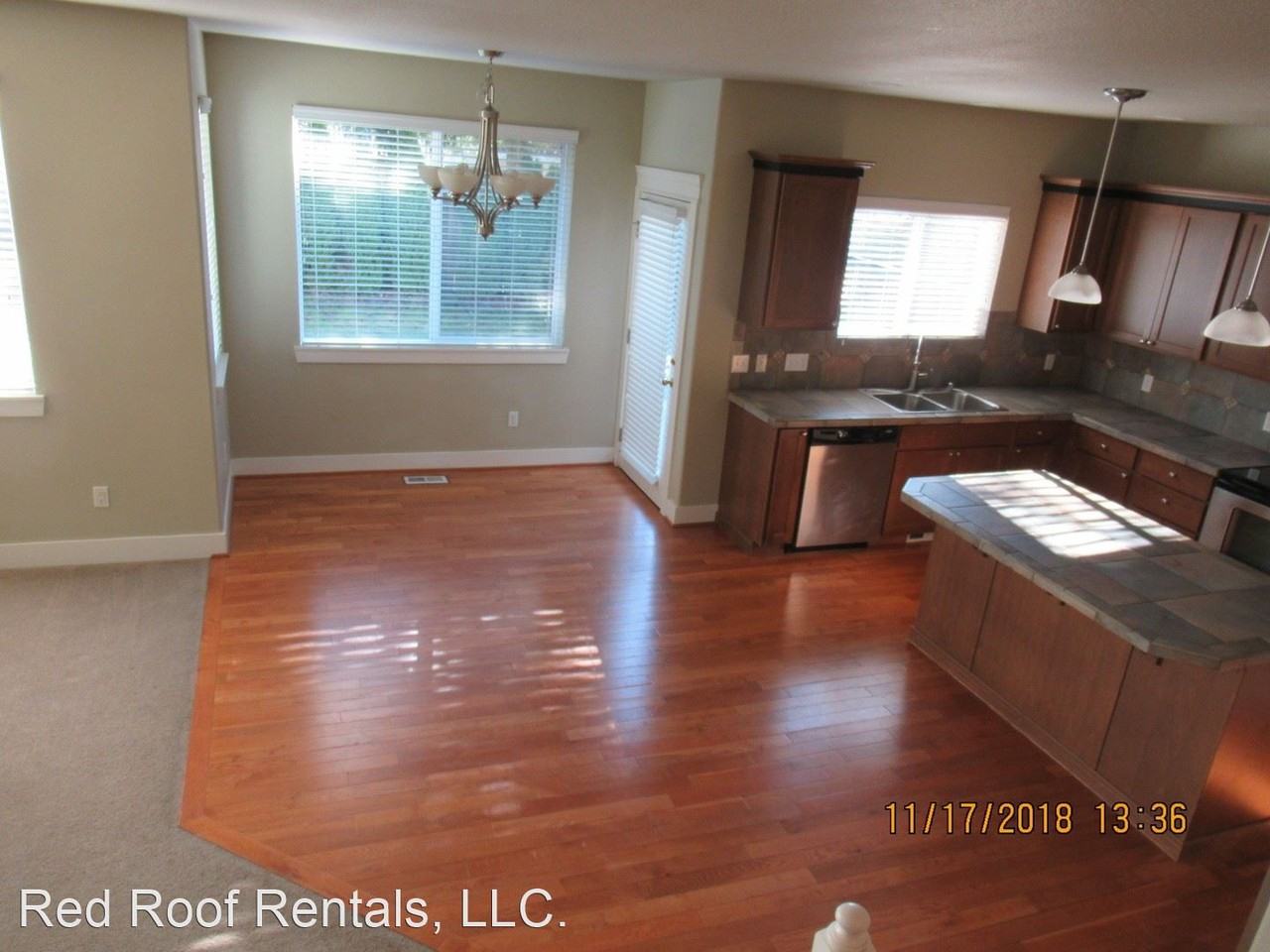 7224 199th Street Ct E - Photo 3 of 10