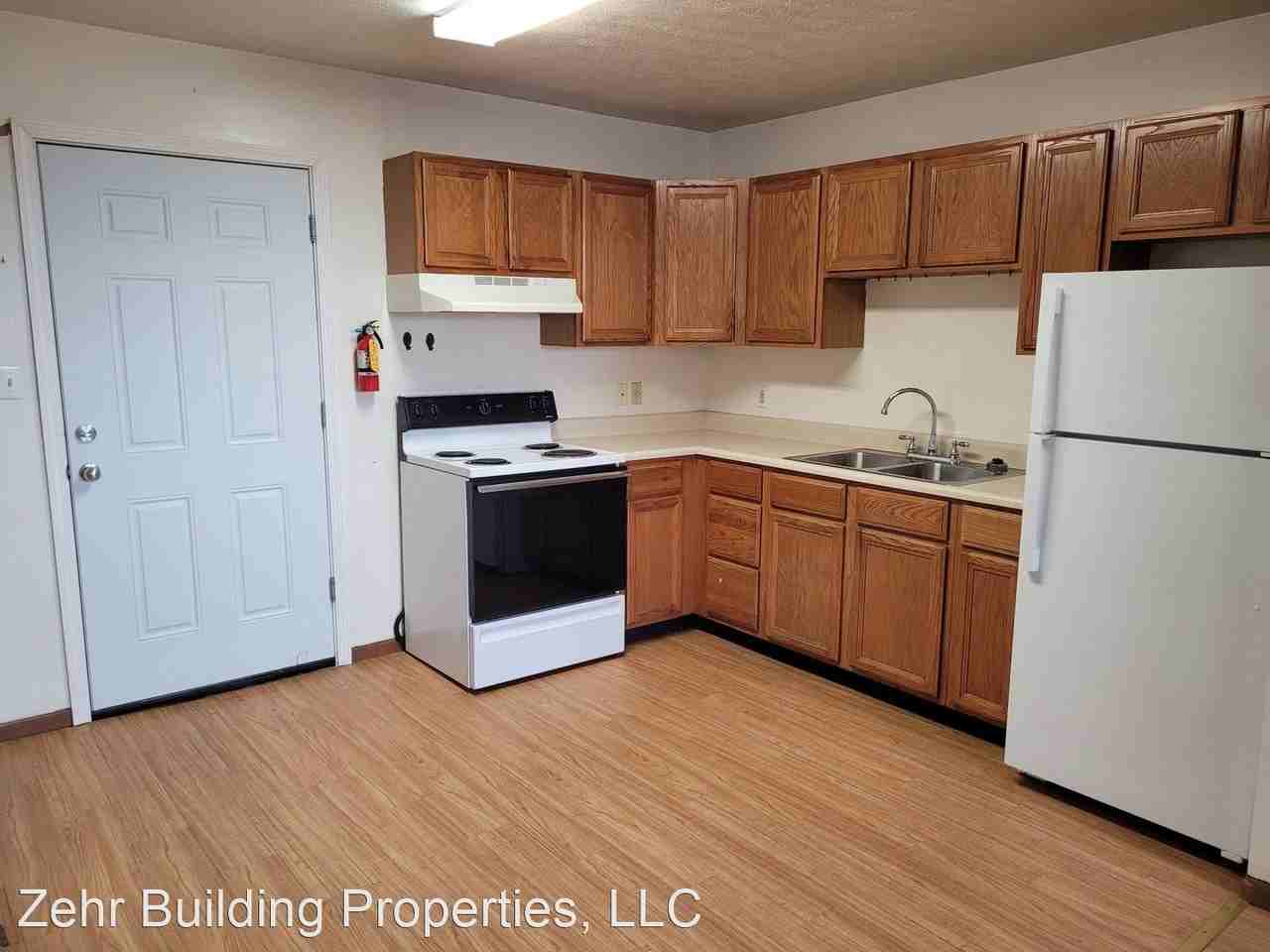 100 W Ridge Ave - Photo 2 of 32