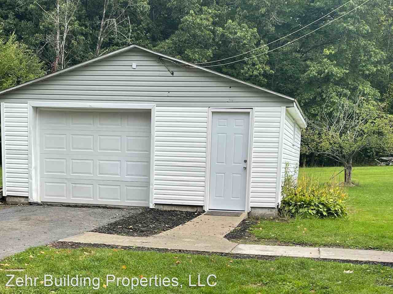10388 Franklin Pike - Photo 2 of 17