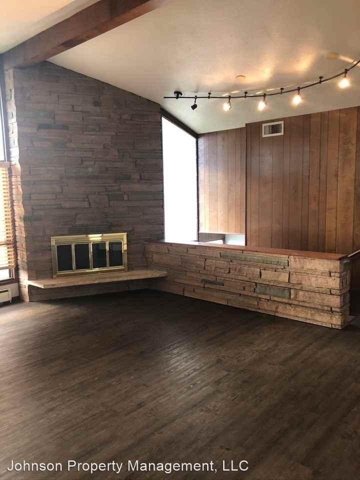 6604 N Sutherlin St - Photo 2 of 23