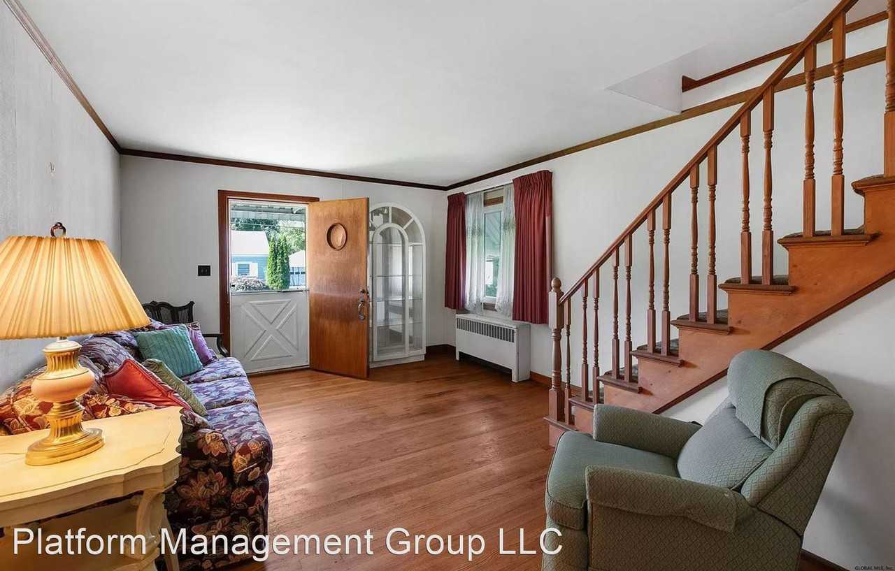 2 Genesee Ave - Photo 2 of 7