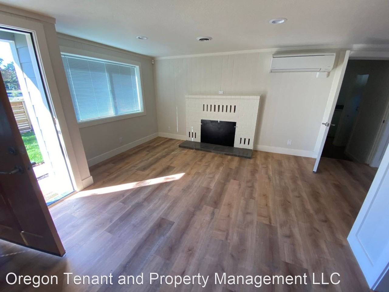 485 Clark St - Photo 3 of 16