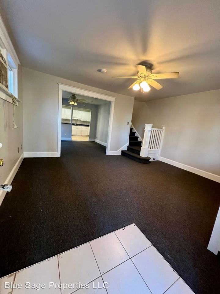 231 Hirst Ave - Photo 3 of 28