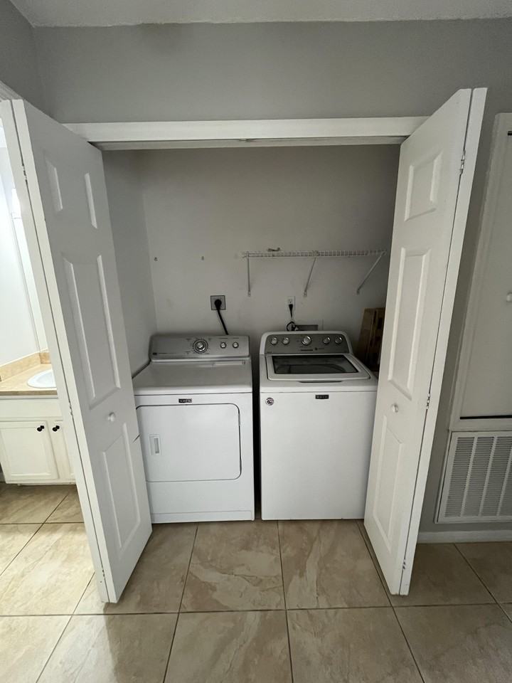 Waffle St Se - Photo 6 of 12