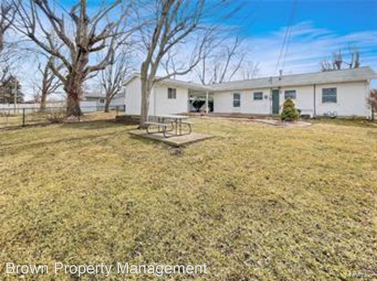 3907 Memorial Dr - Photo 2 of 10