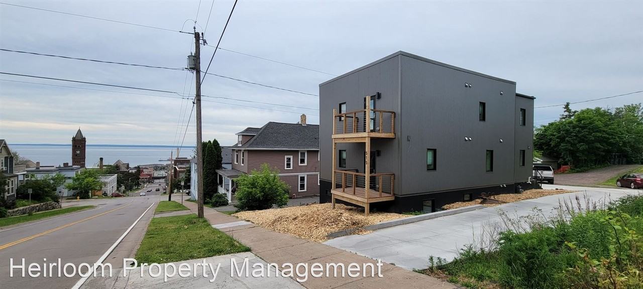 515 N Lake Avenue - Photo 2 of 17