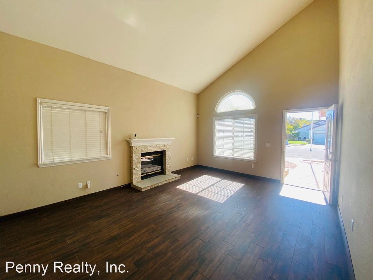 1150 Lochwood Pl - Photo 2 of 27