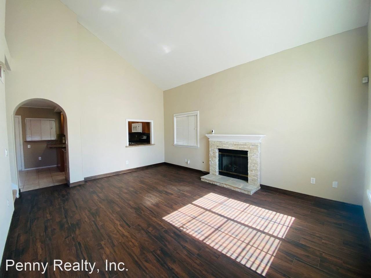 1150 Lochwood Pl - Photo 3 of 27