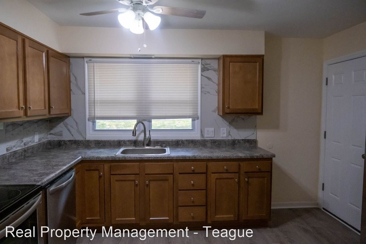 94 Elliot Rd - Photo 2 of 16