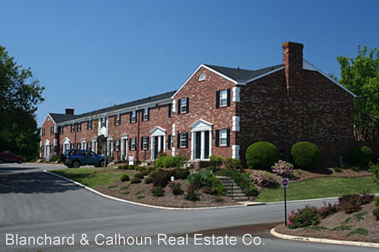 Towne Club Condos - 414 Berckmans Rd - Photo 2 of 36