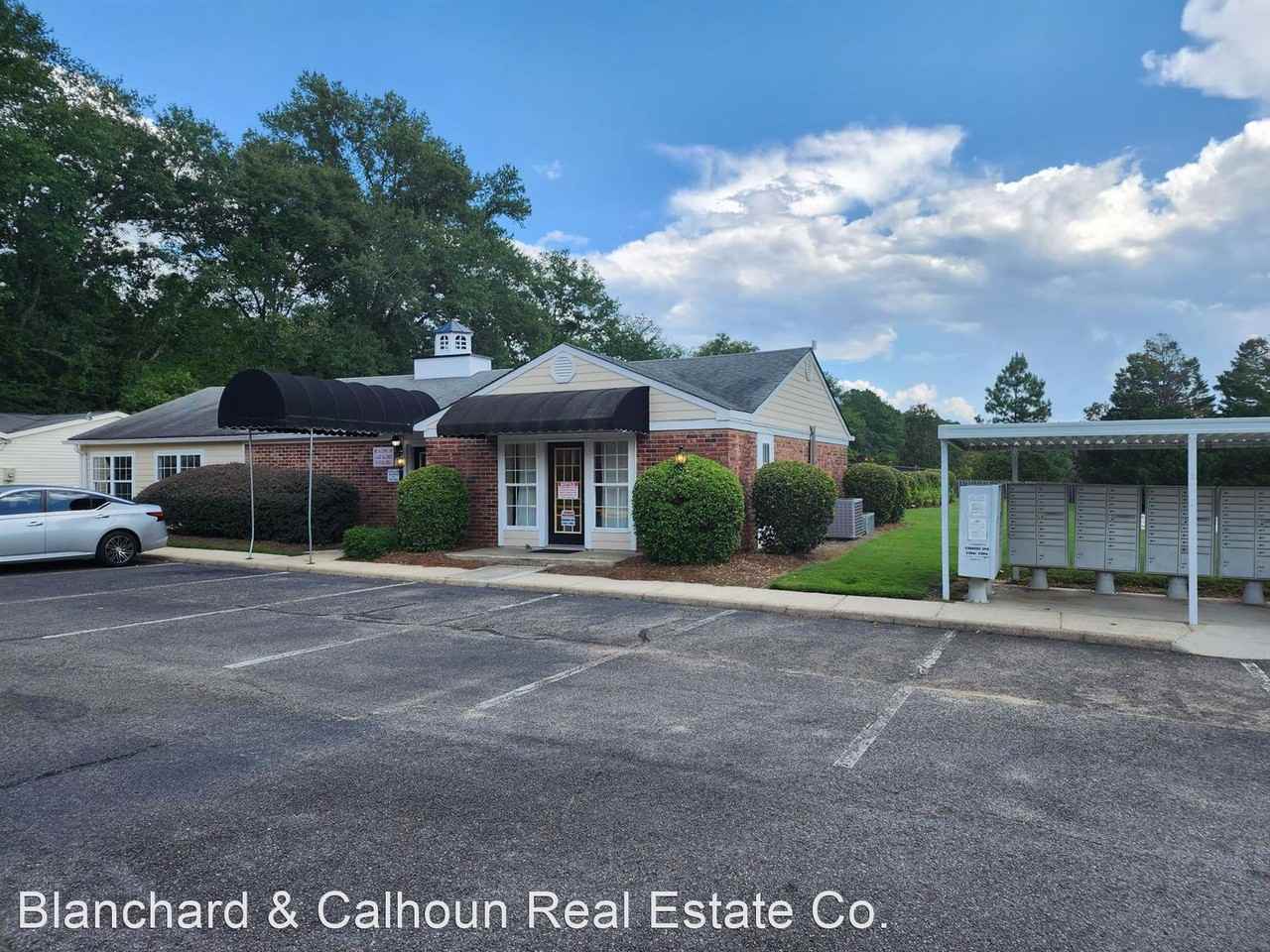 Towne Club Condos - 414 Berckmans Rd - Photo 3 of 36