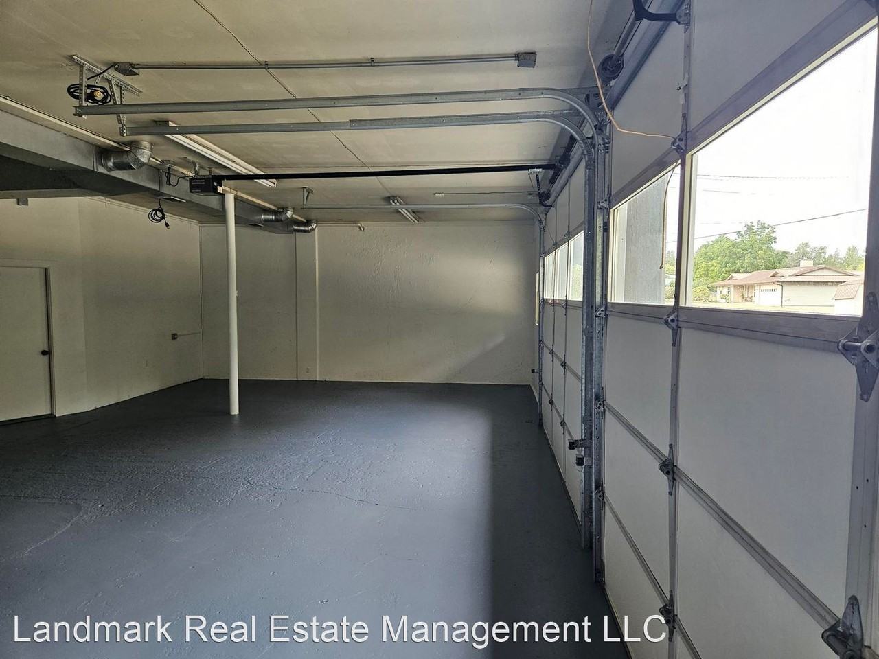 2095 Yew Street Road Apartments 2095 Yew Street Rd, Bellingham, WA