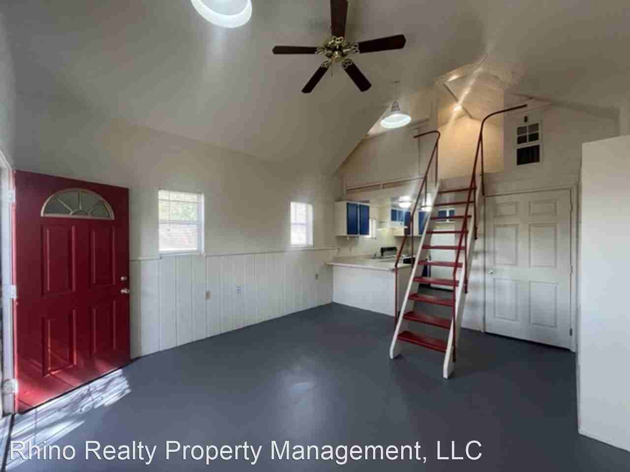 611 Pacific Ave Se - Photo 2 of 11
