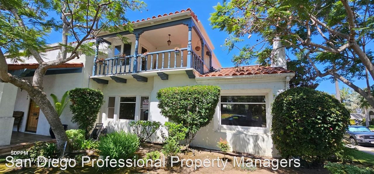 4348 Ampudia St - Photo 3 of 42