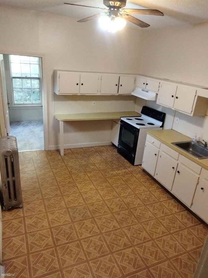 415 Wethersfield Ave - Photo 2 of 4