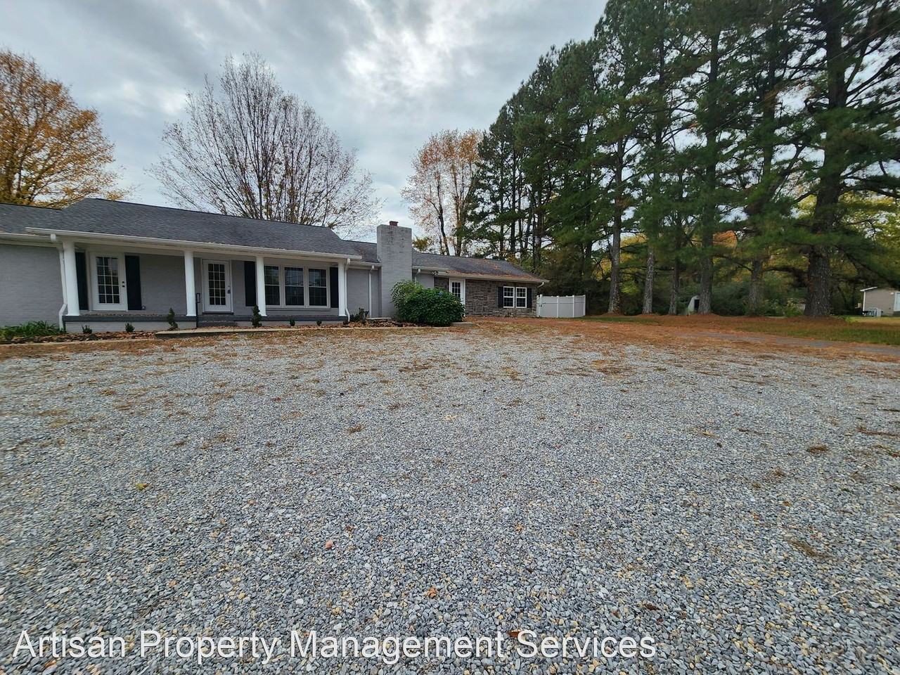 5700 Highway 100 - Photo 2 of 25