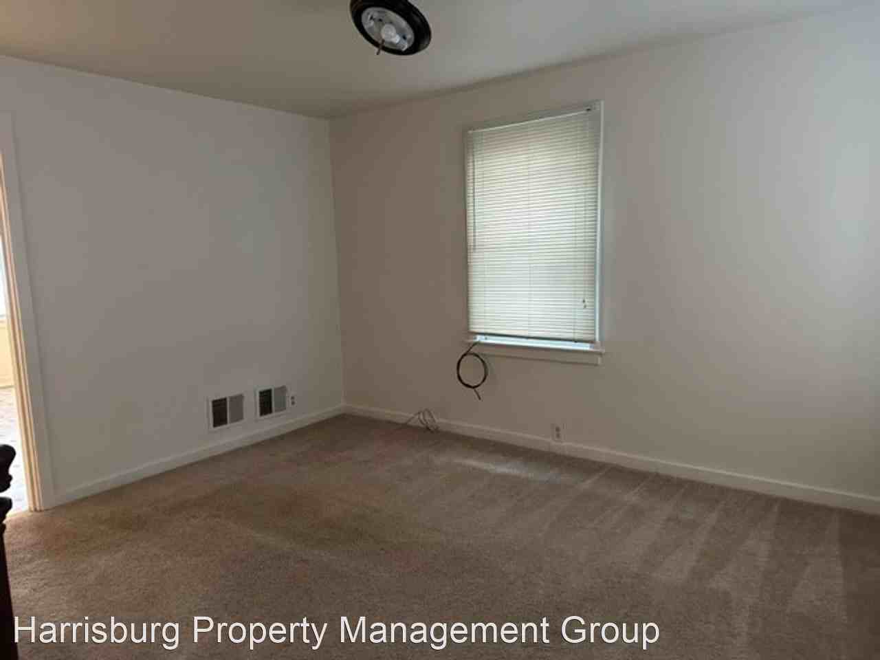 943 S 16th St - Photo 2 of 12