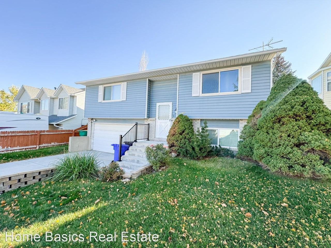 5549 W Bluevail Ct - Photo 2 of 20