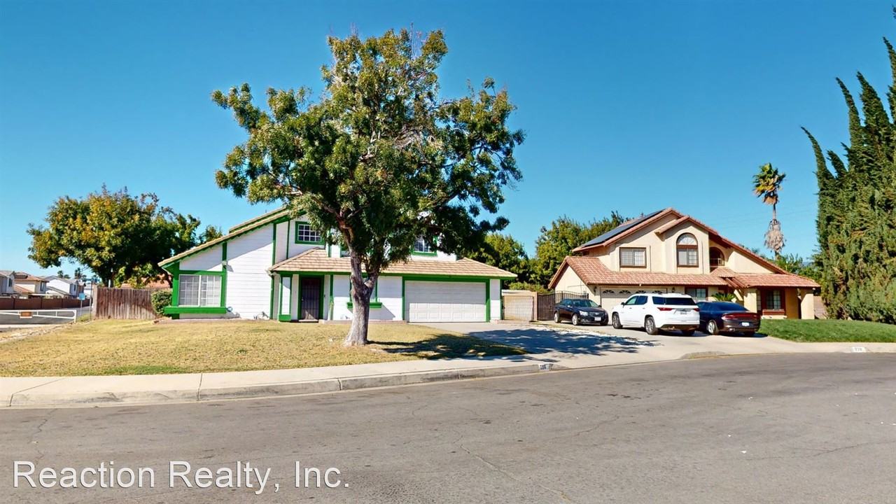 788 Tullock St - Photo 2 of 29