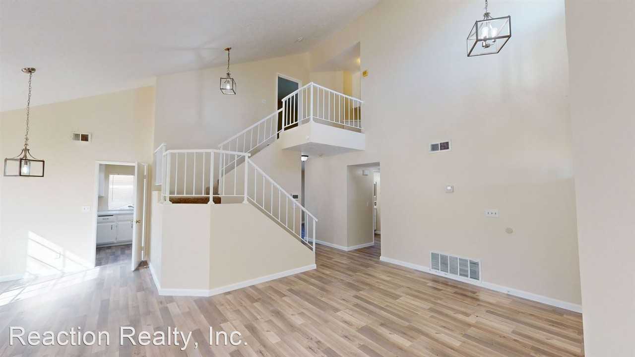 788 Tullock St - Photo 3 of 29