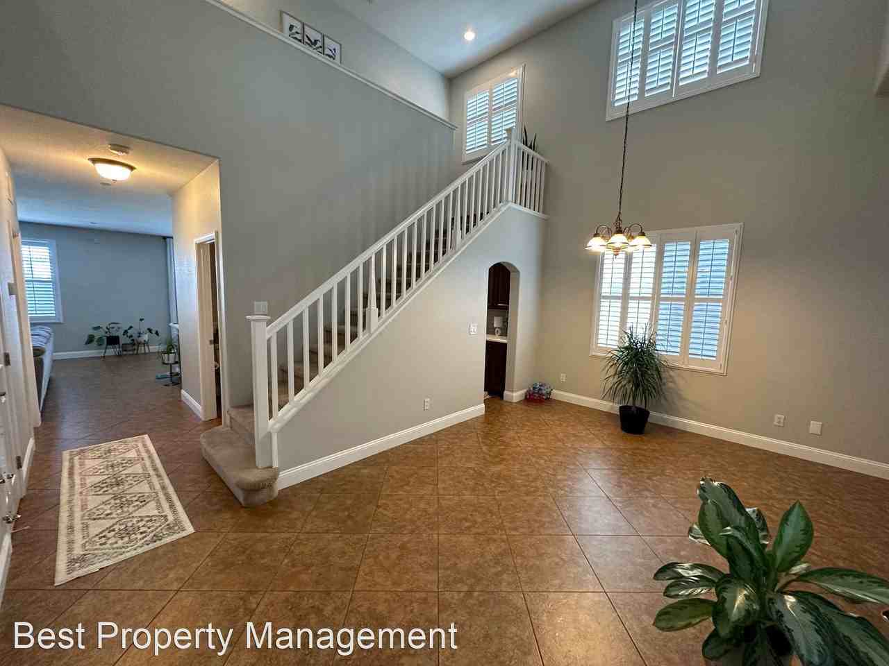 665 Rice St - Photo 2 of 26