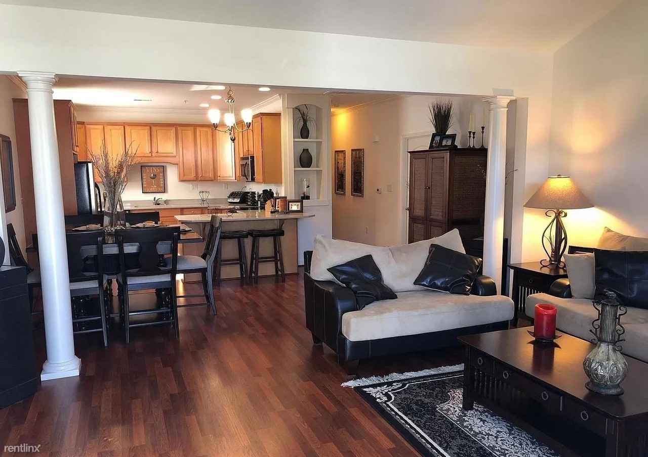 8 Margate Rd - Photo 3 of 8