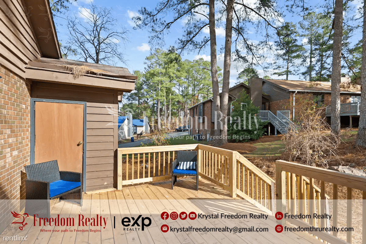 119 Homeplace Ct - Photo 3 of 10