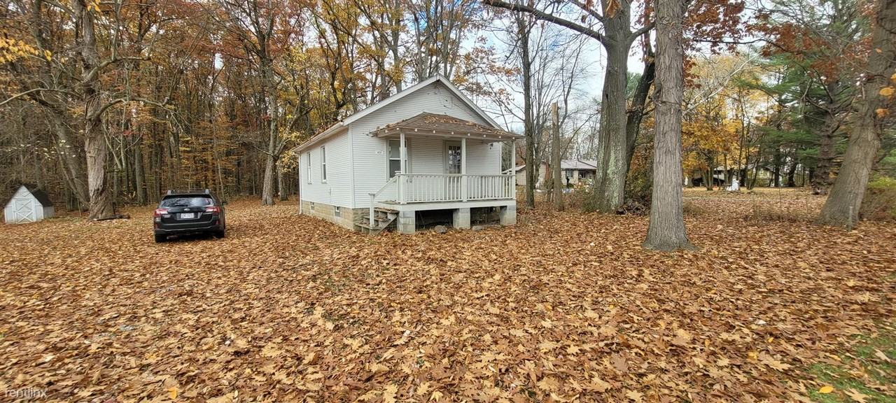 4135 Ivanhoe Rd - Photo 2 of 11