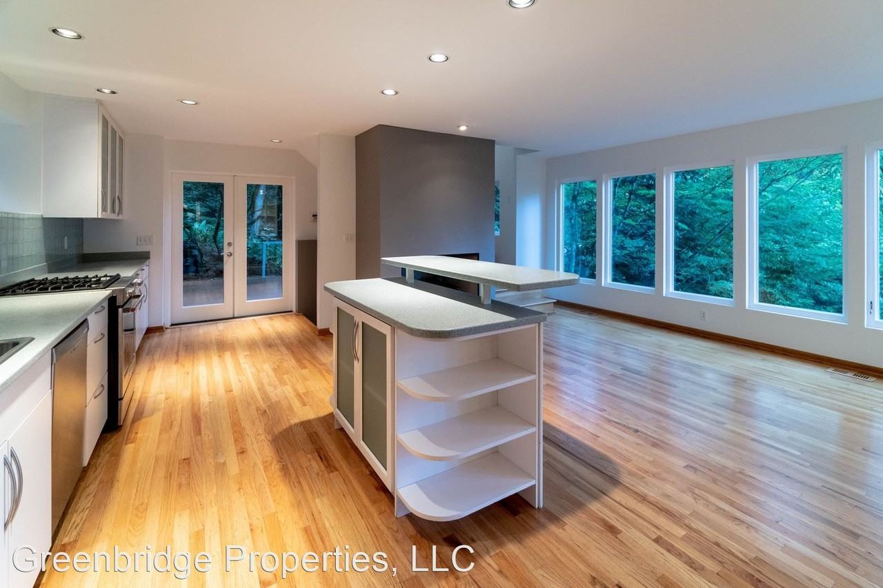 2339 Nw Aspen Ave - Photo 3 of 50