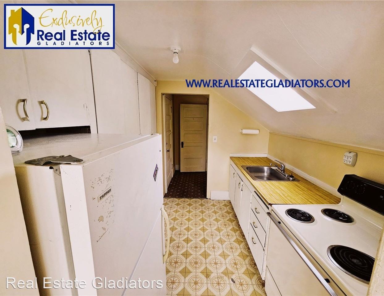 505 W Main Street - Photo 2 of 9