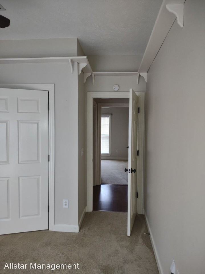 436 Madison Oaks Dr - Photo 2 of 21