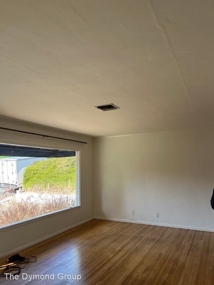4519 Mataro Dr - Photo 3 of 10