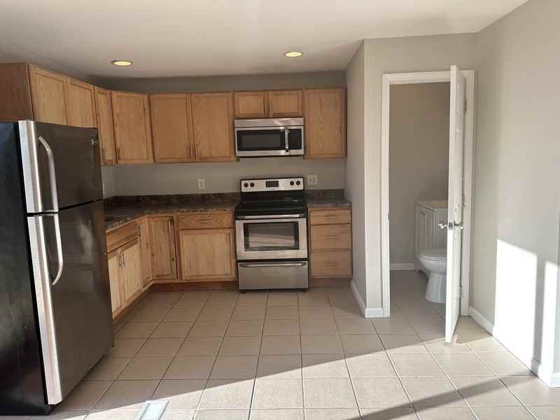 1200 Rodemeyer St - Photo 3 of 15