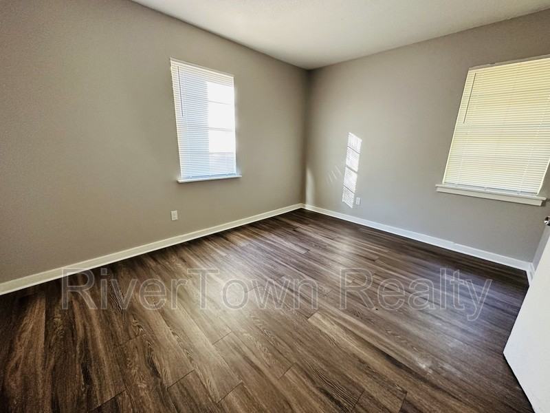 3251 Ford Rd - Photo 5 of 6