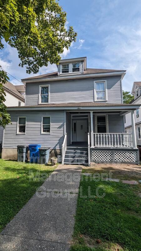 2 71N Allen Street - Photo 2 of 40