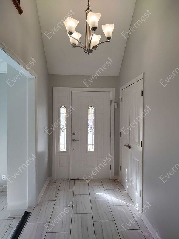 10231 Noland Rd - Photo 2 of 32