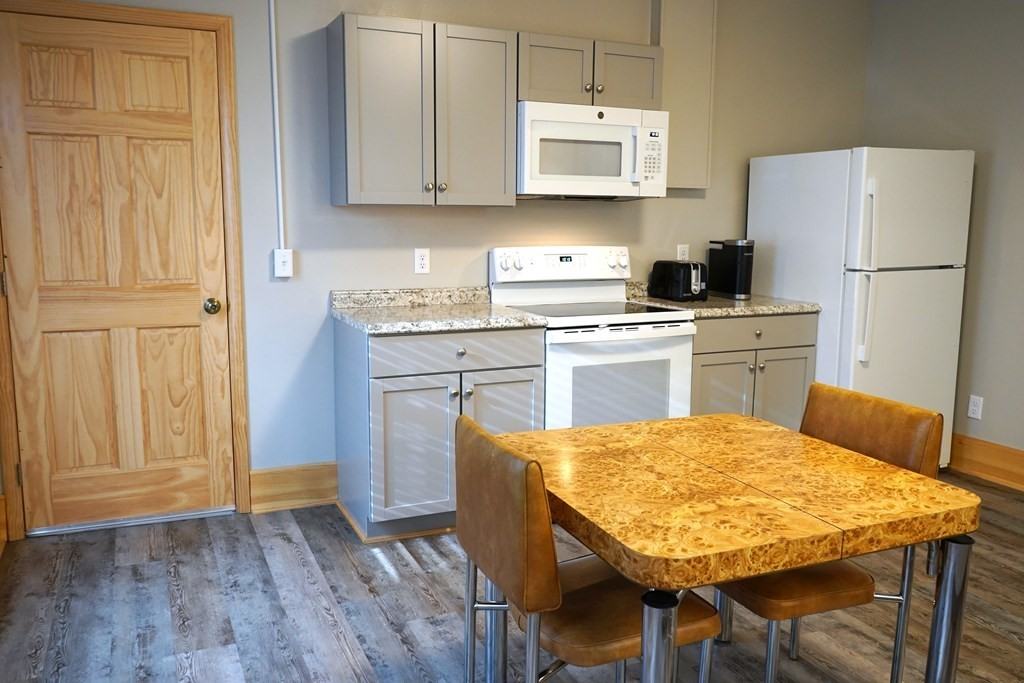 54 Central Ave Unit 2 - Photo 4 of 29