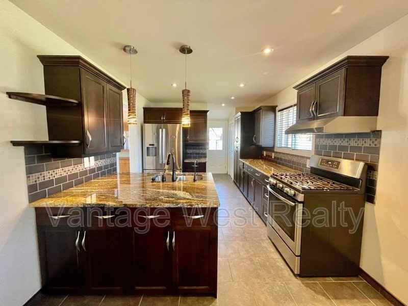 270 Bryden Rd #A - Photo 3 of 50