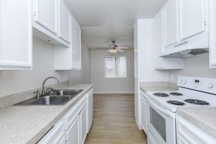 North Bonita Apartments - Photo 1 of 1