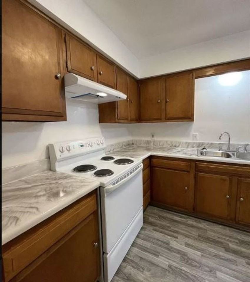 Wayland Square - Photo 7 of 50