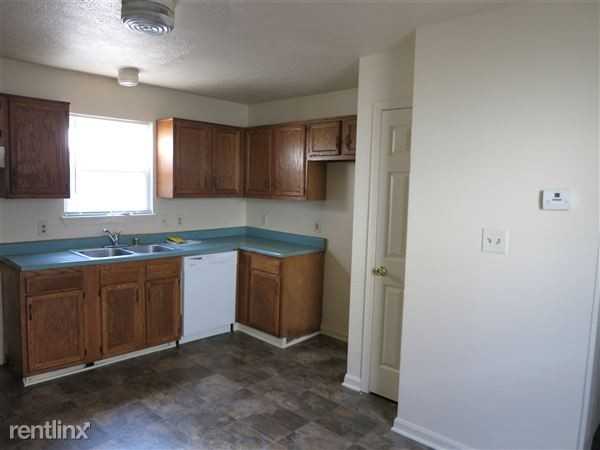 3508 W Main St - Photo 3 of 13