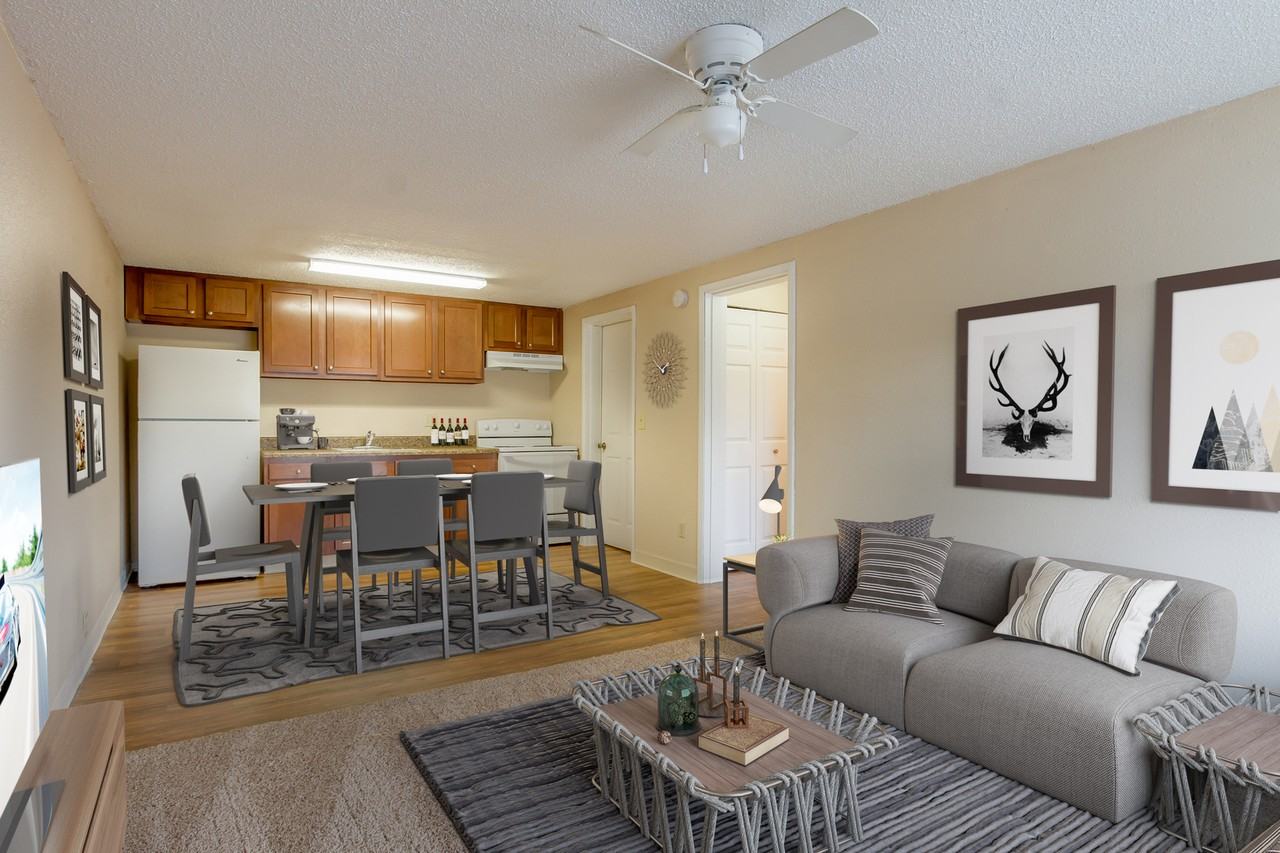 Candlewood I Apartments - Photo 2 of 14