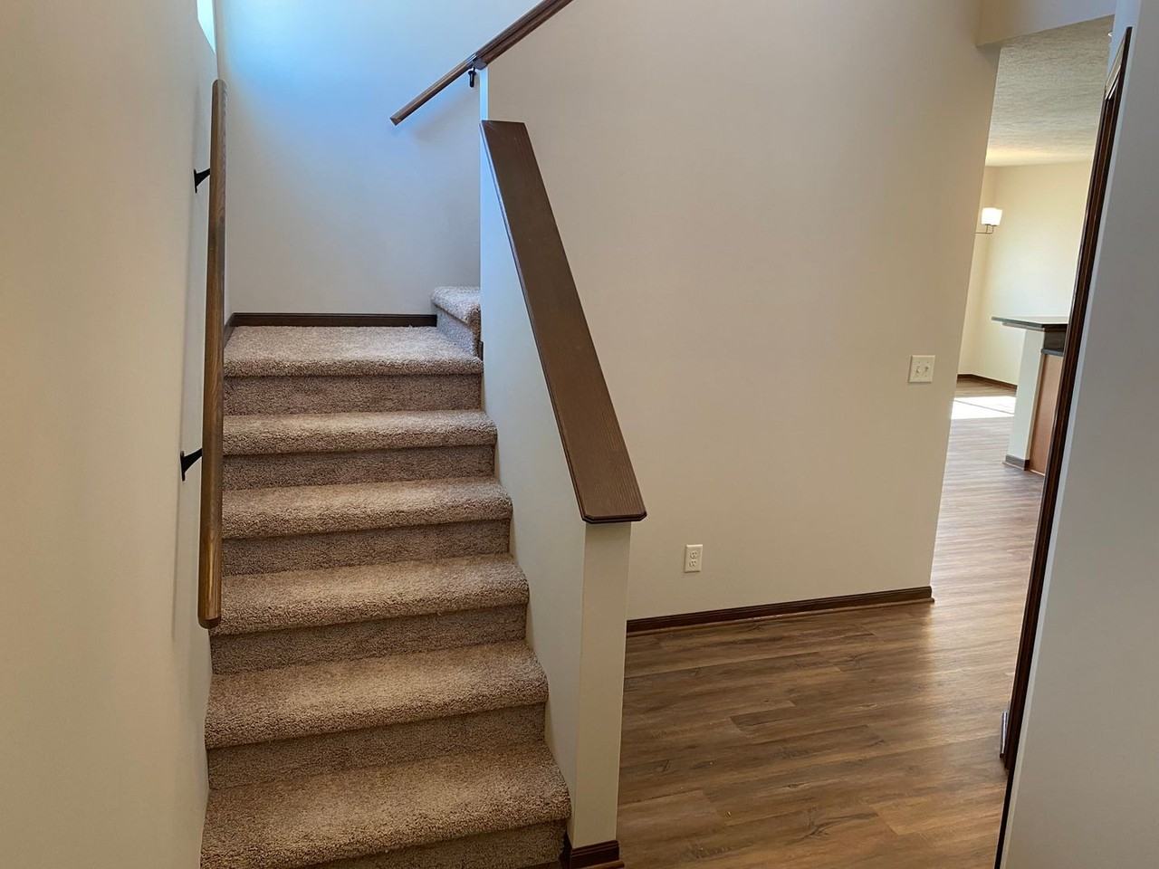 W Desert Vista Dr - 2900 LLC - Photo 4 of 42