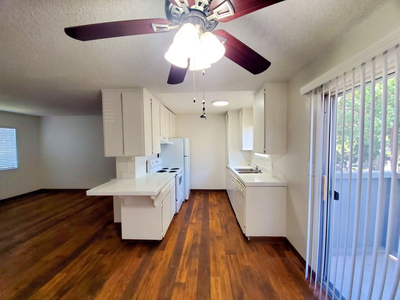 El Tesoro - Photo 4 of 32