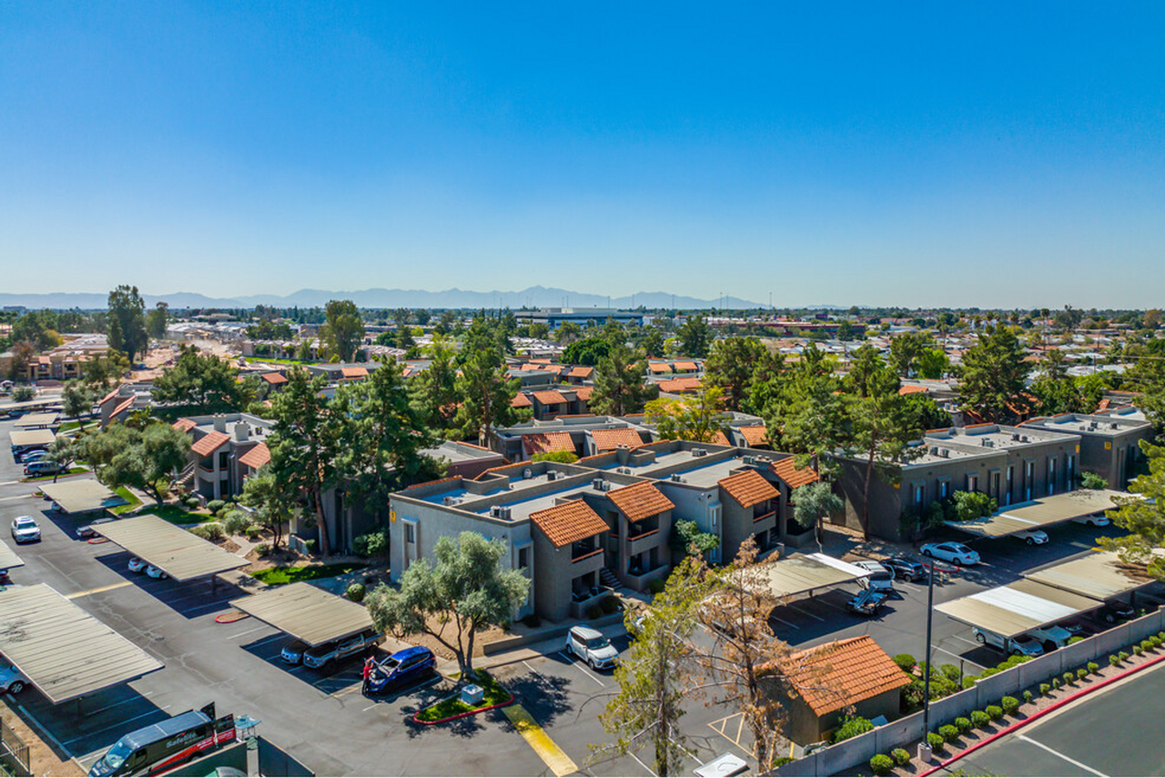 8530 N. 22nd Ave. - Photo 6 of 24