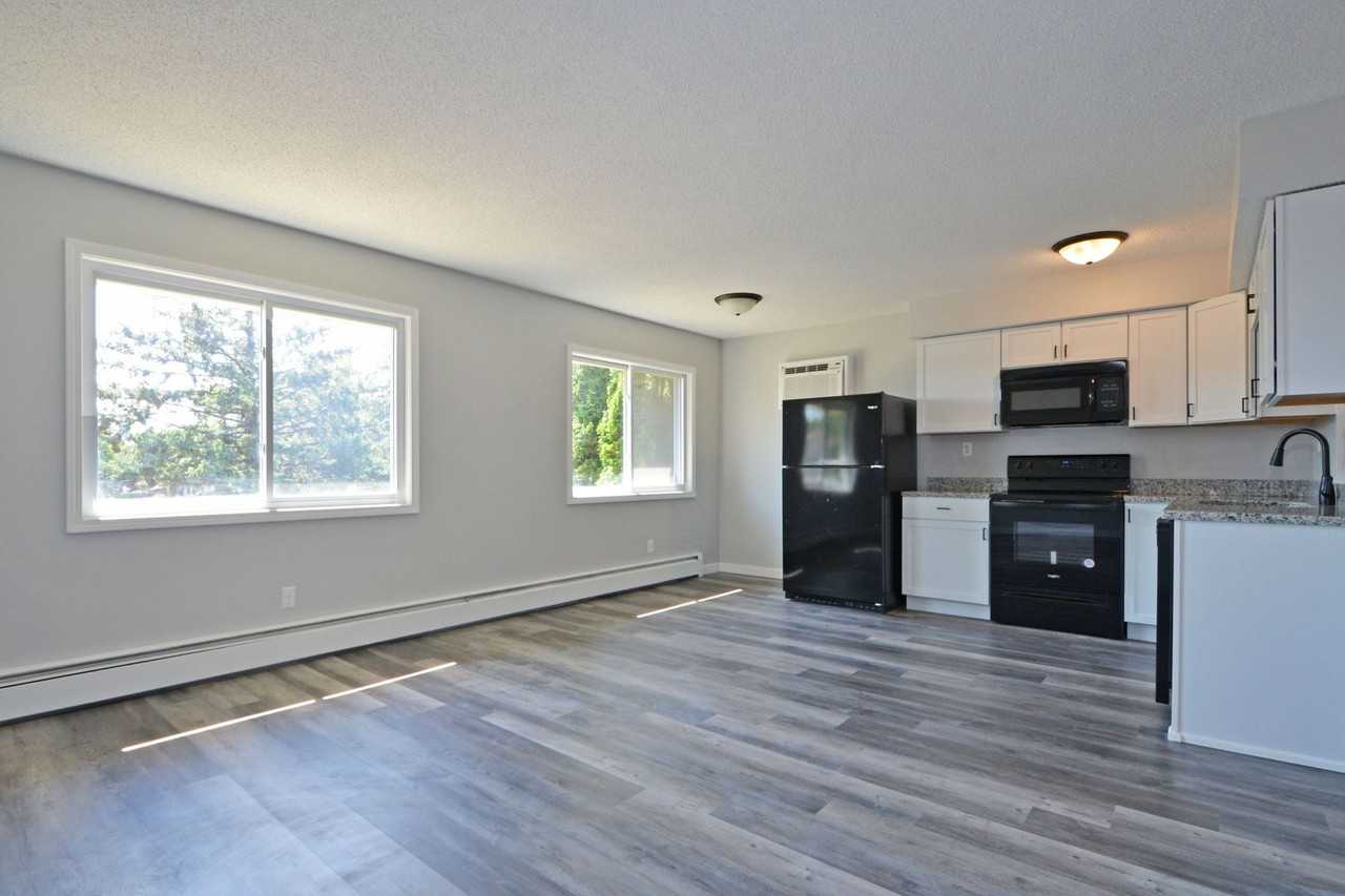 2741 Virginia - CRE - Photo 3 of 12