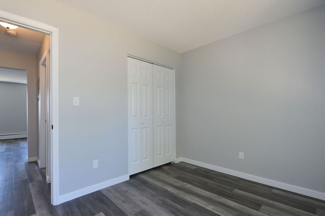 2741 Virginia - CRE - Photo 6 of 12