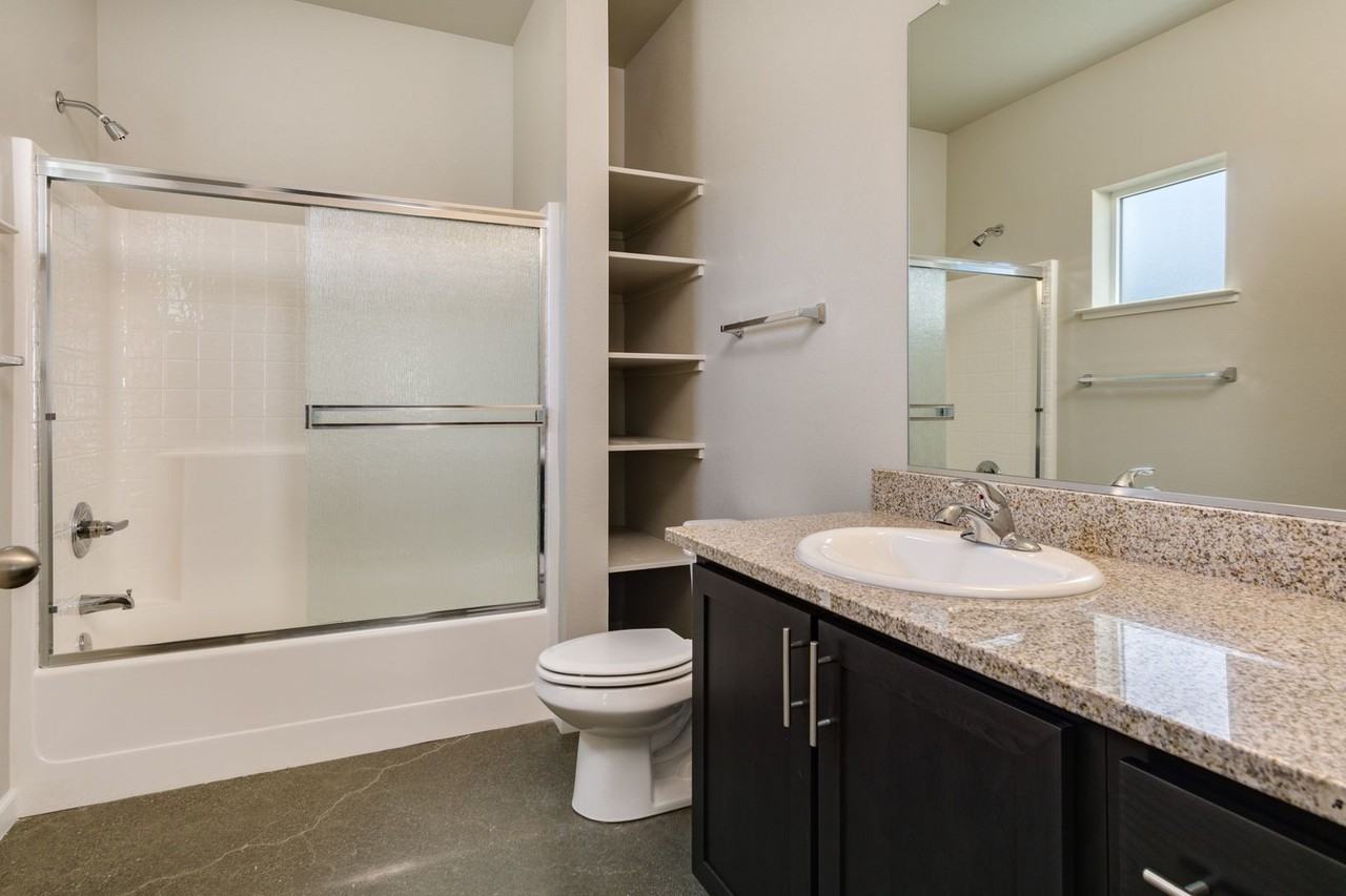 2160 Humboldt Road - Photo 7 of 33